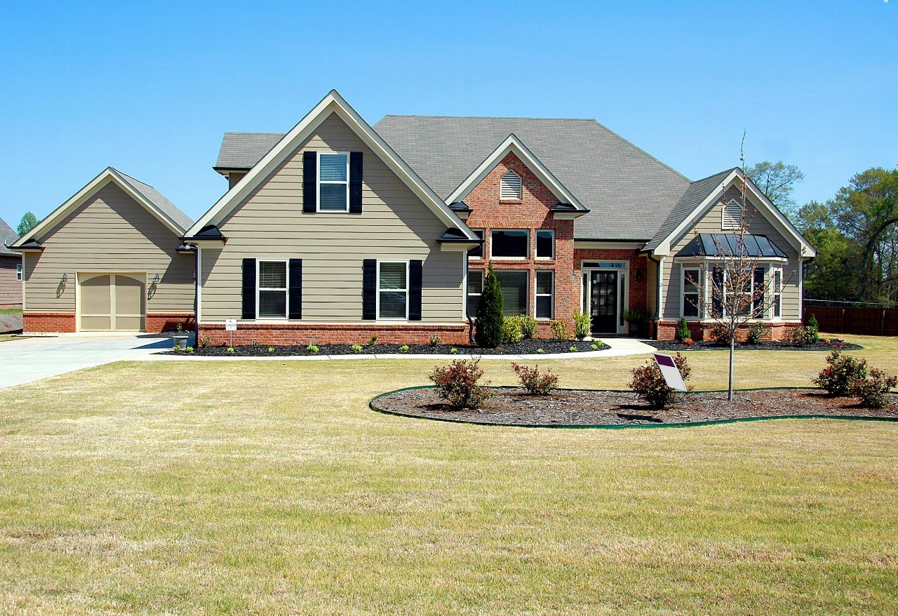 Work with Top real estate agents Pensacola Florida for expert negotiation support.